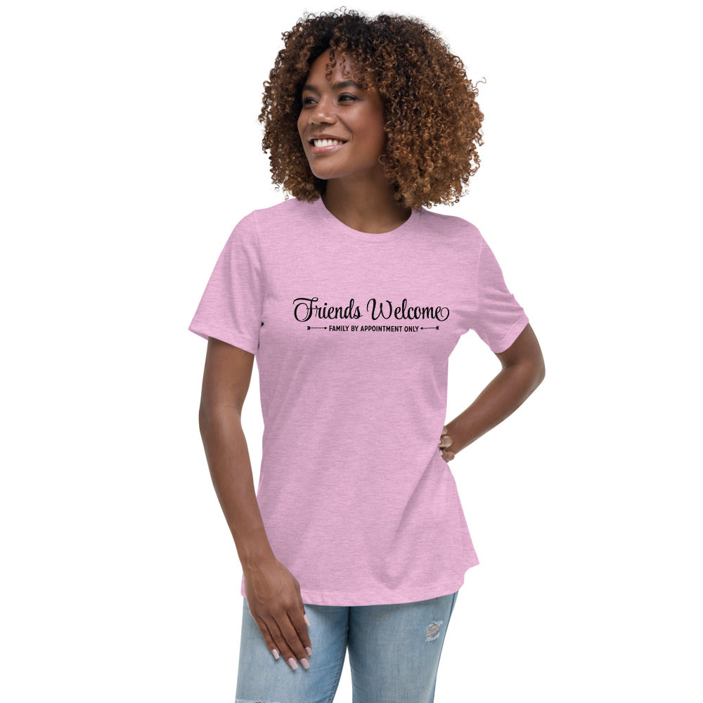 "Friends welcome" Women's Relaxed T-Shirt
