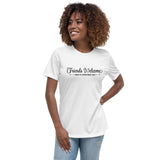 "Friends welcome" Women's Relaxed T-Shirt